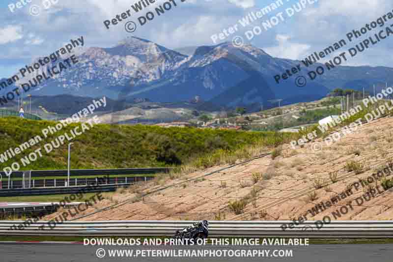 Circuito de Navarra;Spain;event digital images;motorbikes;no limits;peter wileman photography;trackday;trackday digital images